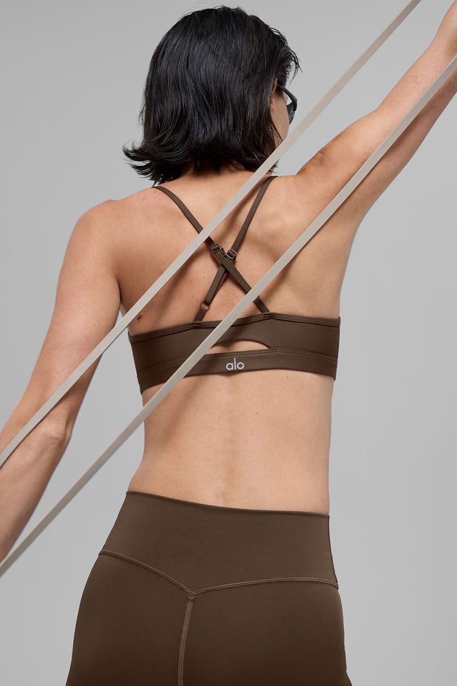 Alo Yoga Airlift Intrigue Bra - Espresso