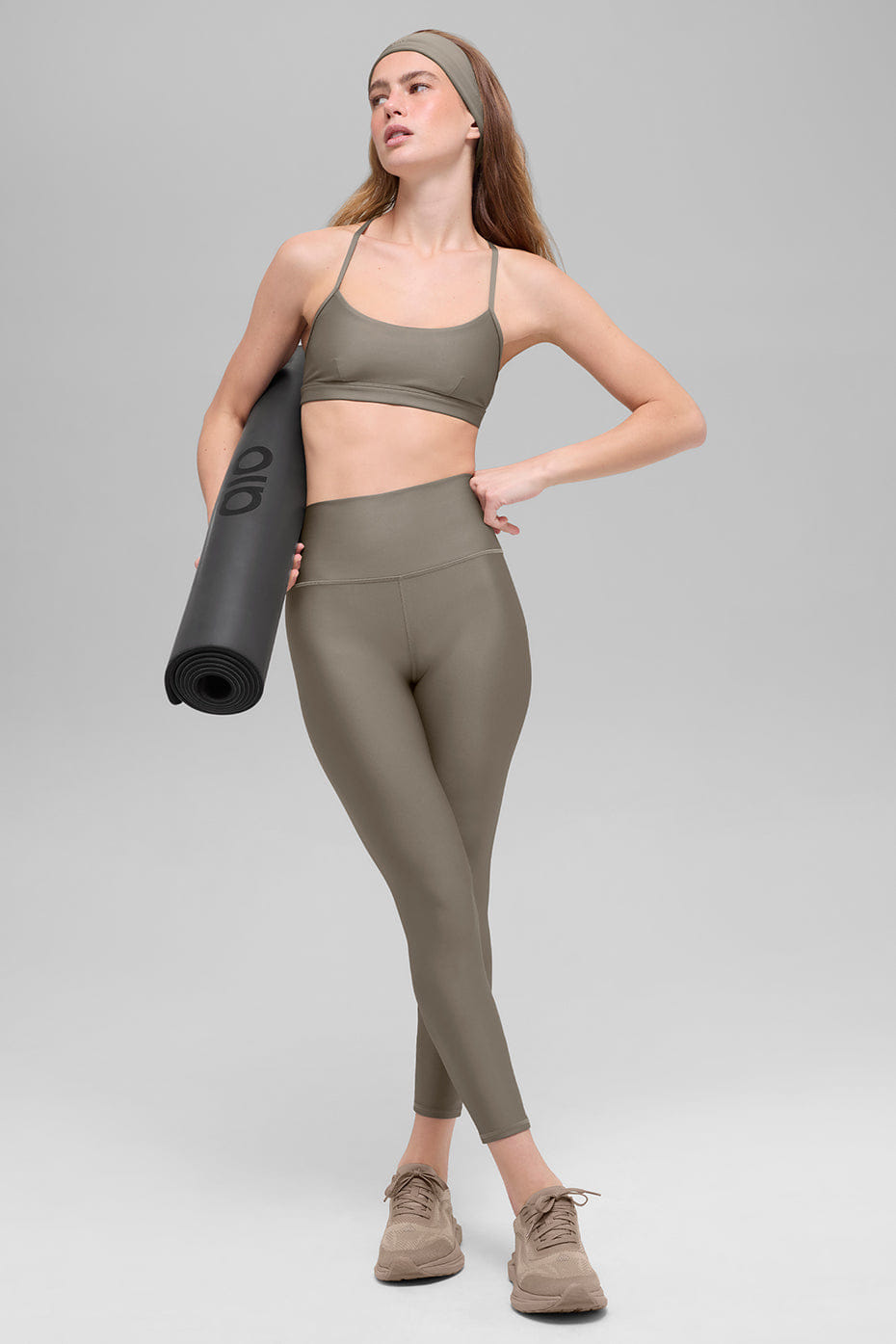 Alo Yoga Airlift Intrigue Bra - Light Cocoa