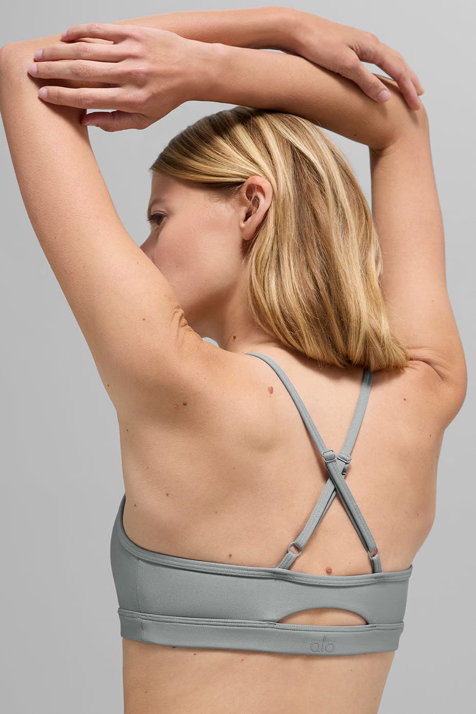 Alo Yoga Airlift Intrigue Bra - Lunar Grey