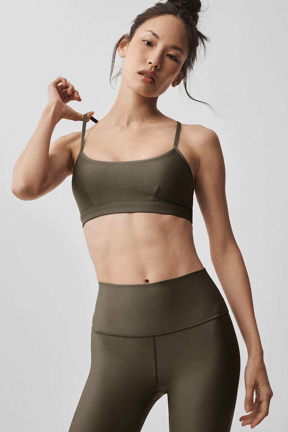 Alo Yoga Airlift Intrigue Bra - Olive Tree