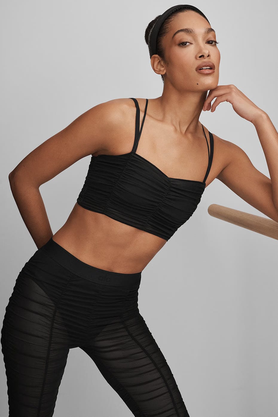 Alo Yoga Airlift Mesh Cherish Bra - Black