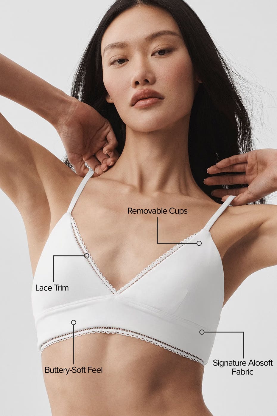Alo Yoga Alosoft Affection Bra - White