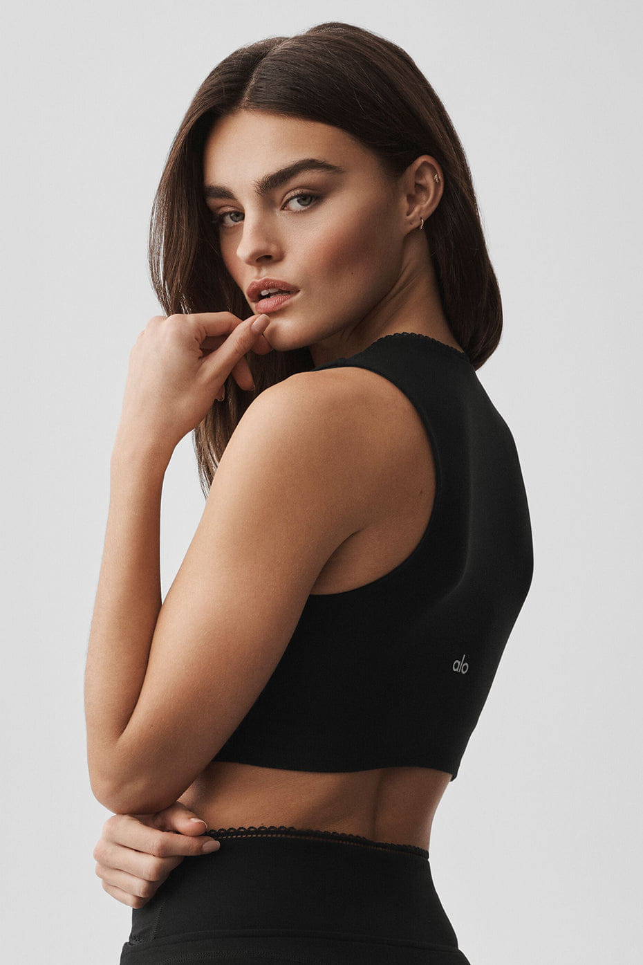 Alo Yoga Alosoft Affection V-Neck Bra Tank - Black