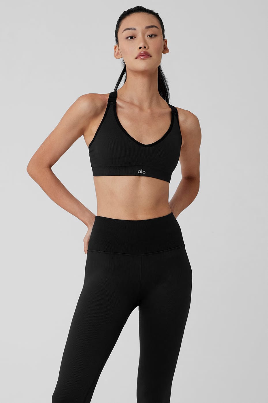 Alo Yoga Seamless Ribbed Favorite Bra - Black