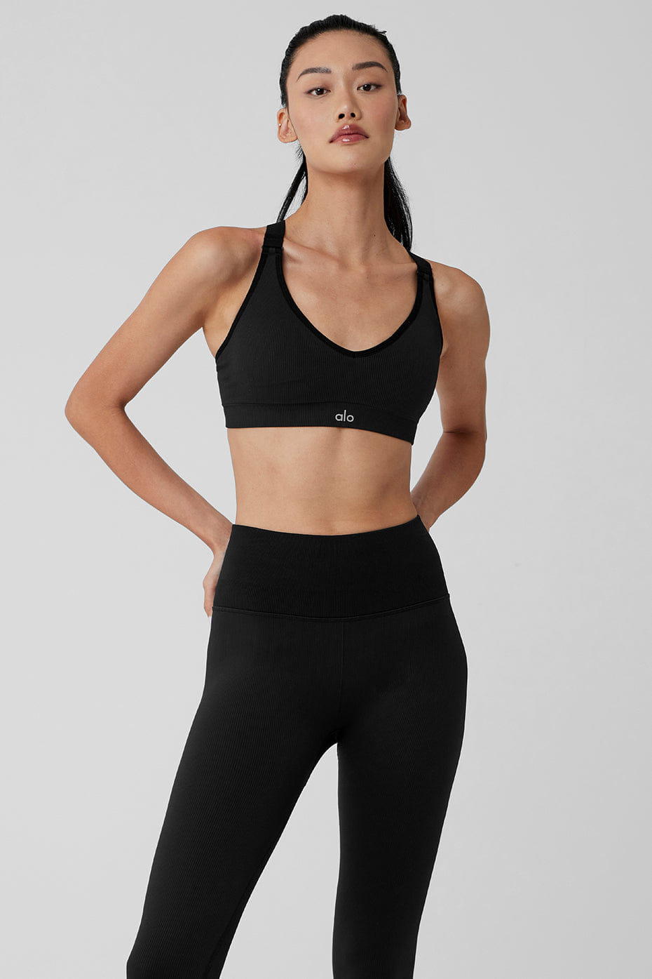 Alo Yoga Seamless Ribbed Favorite Bra - Black