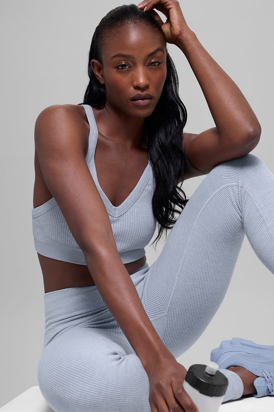 Alo Yoga Seamless Two Tone Rib Bra - Winter Frost Heather