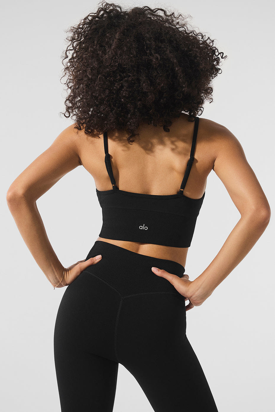 Alo Yoga Seamless Winter Warm Plush Delight Bra - Black