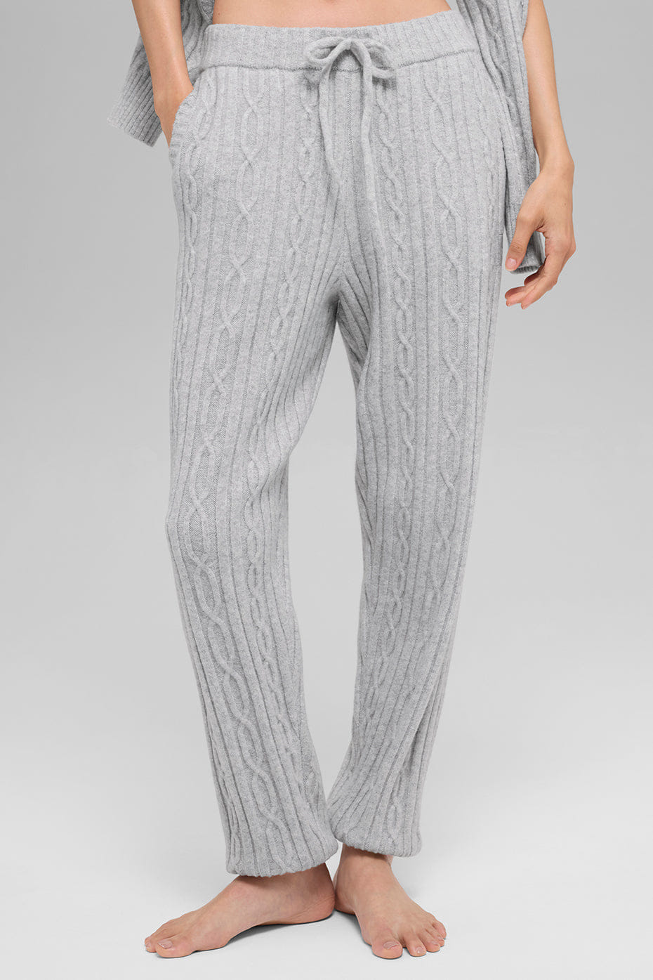 Alo Yoga Cable Knit Winter Bliss Pant - Athletic Heather Grey