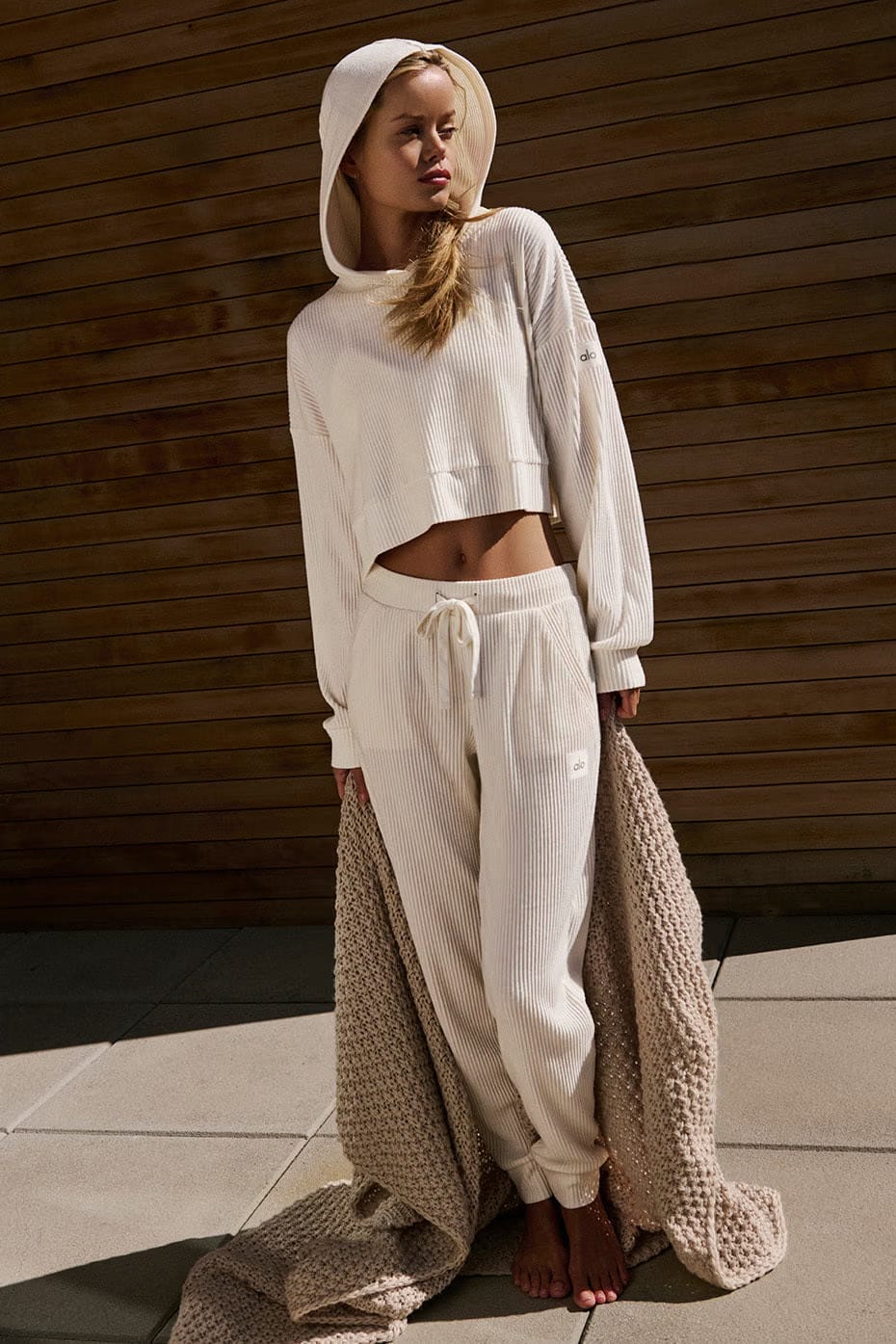 Alo Yoga Muse Sweatpant - Ivory