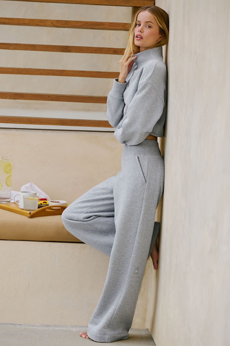 Alo Yoga Serenity Wide Leg Sweatpant - Athletic Heather Grey
