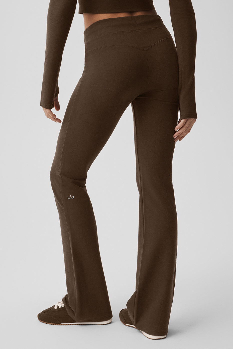 Alo Yoga Sway Bootcut Sweatpant - Espresso