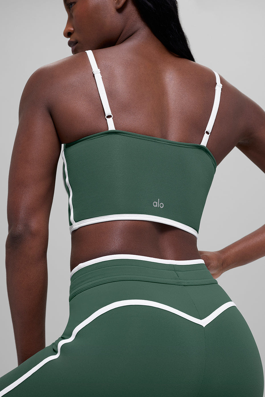 Alo Yoga Airbrush Streamlined Bra Tank - Clover Green/White