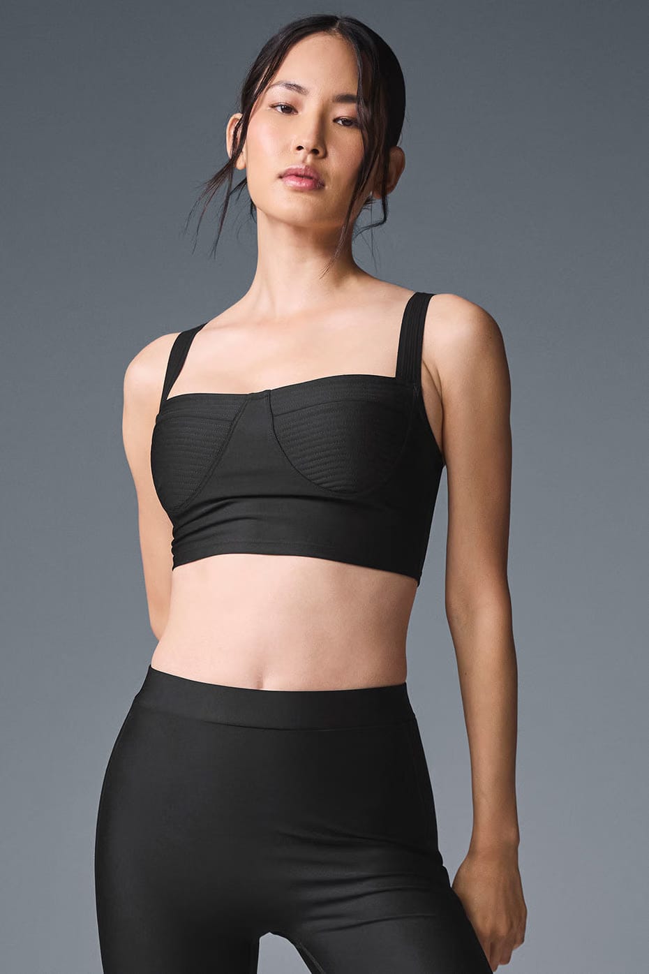 Alo Yoga Airlift Turn It Up Bra Tank - Black
