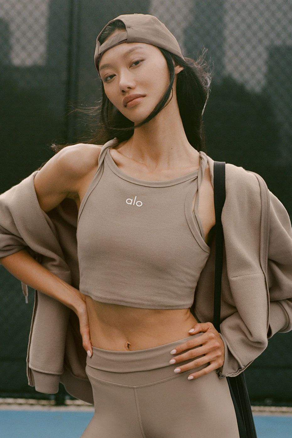 Alo Yoga Aspire Tank - Gravel/White