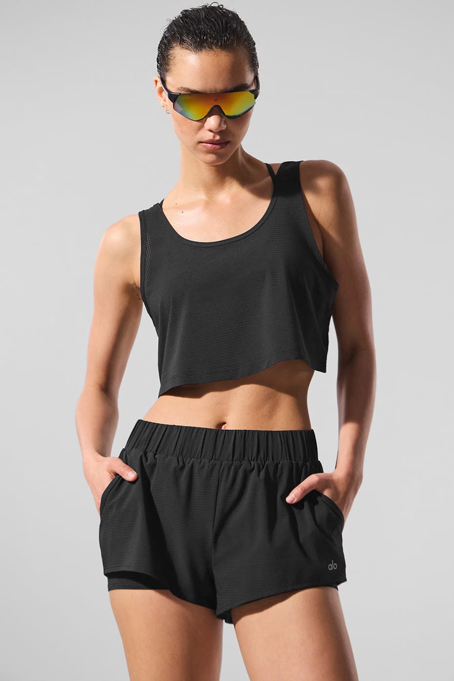 Alo Yoga Cropped Sport Star Tank - Black
