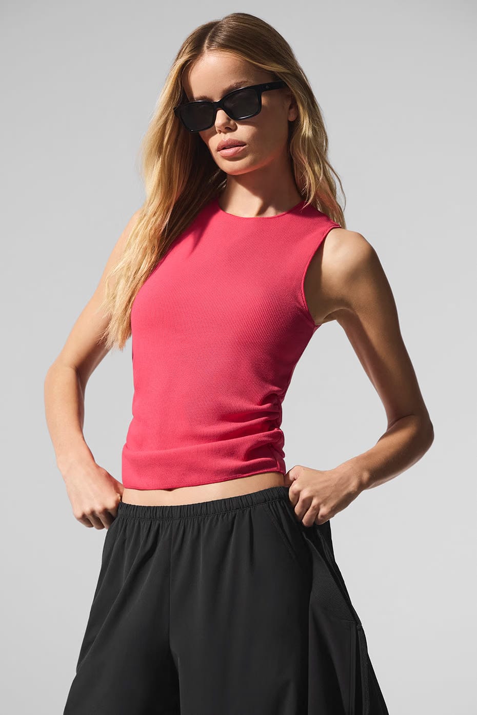 Alo Yoga Ribbed En Pointe Tank - Candy Red