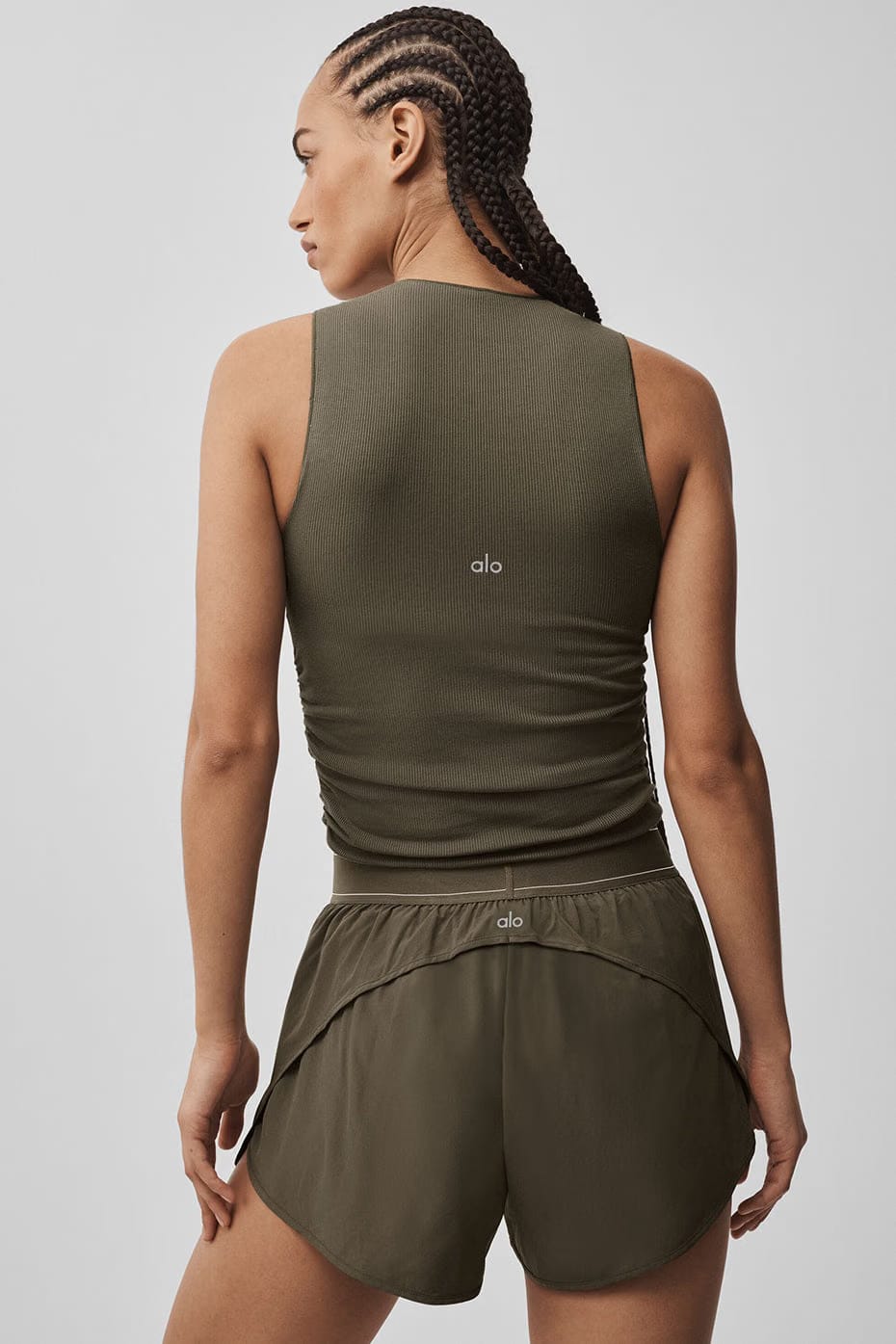 Alo Yoga Ribbed En Pointe Tank - Olive Tree