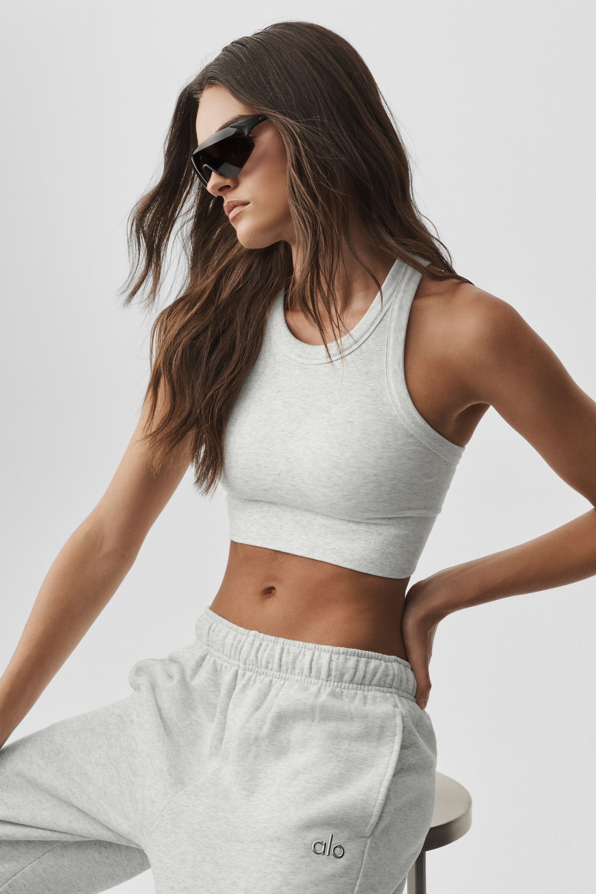 Alo Yoga Seamless Delight High Neck Bra - White Heather