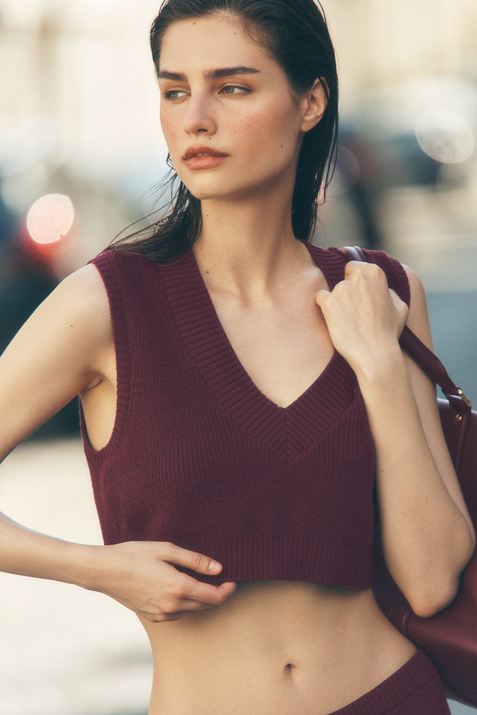Alo Yoga Supernatural Sweater Tank - Burgundy
