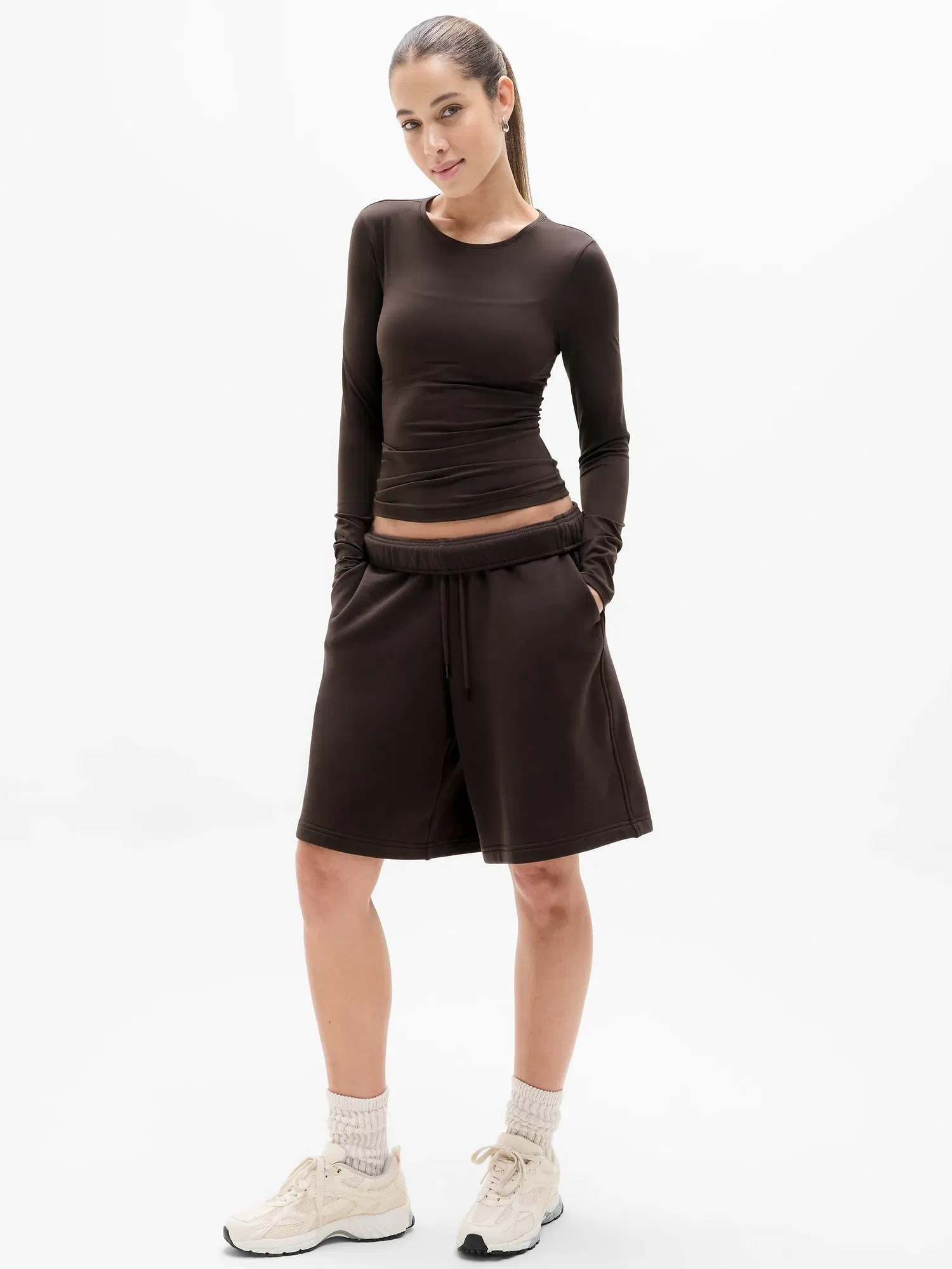 Athleta BodyMove Crew Neck Long Sleeve Top - Brown (Truffle)