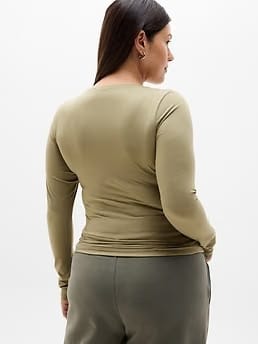 Athleta BodyMove Crew Neck Long Sleeve Top - Green (Olive Branch)