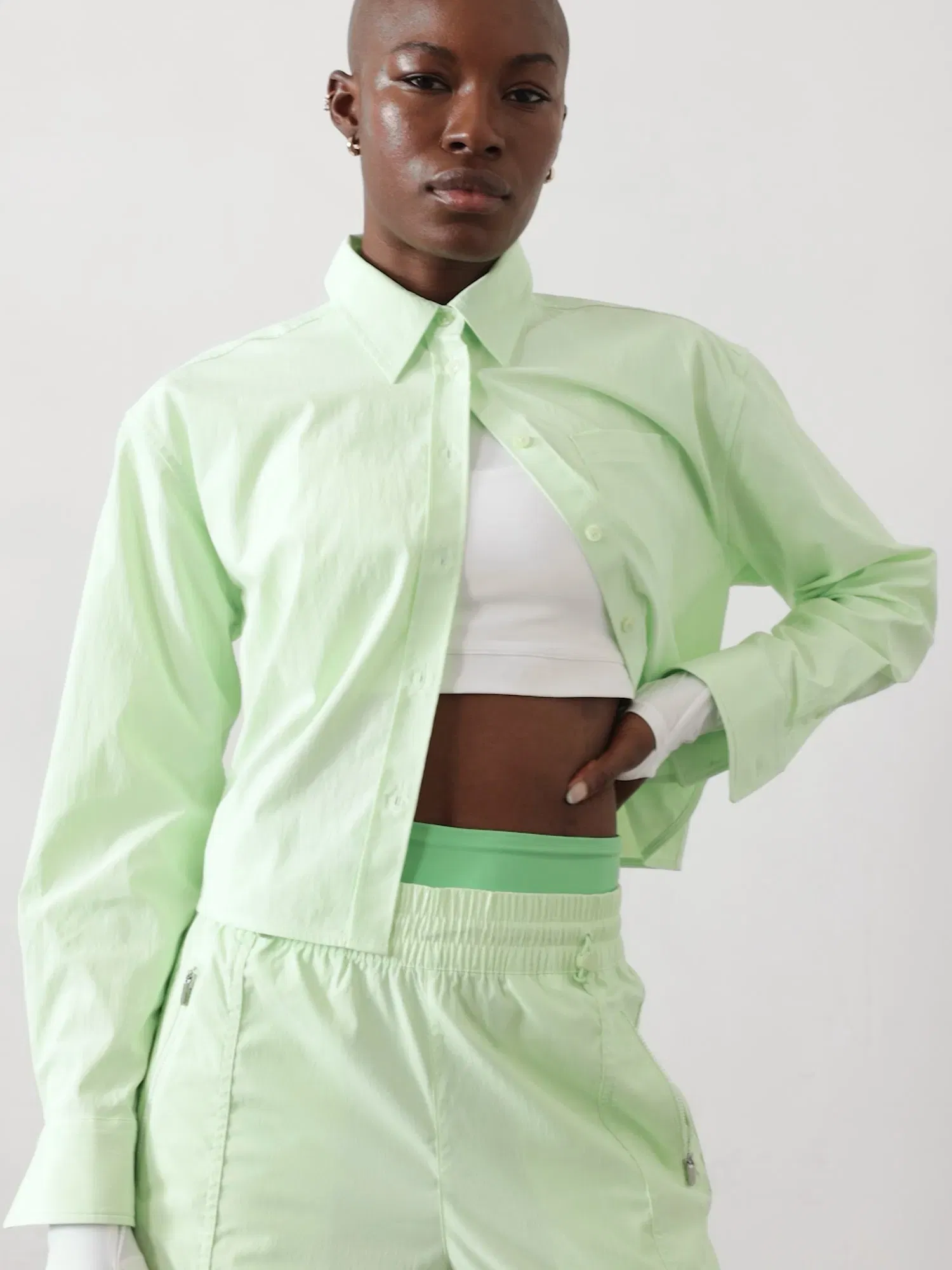 Athleta Midday Cropped Poplin Shirt - Green (Mint Tint)