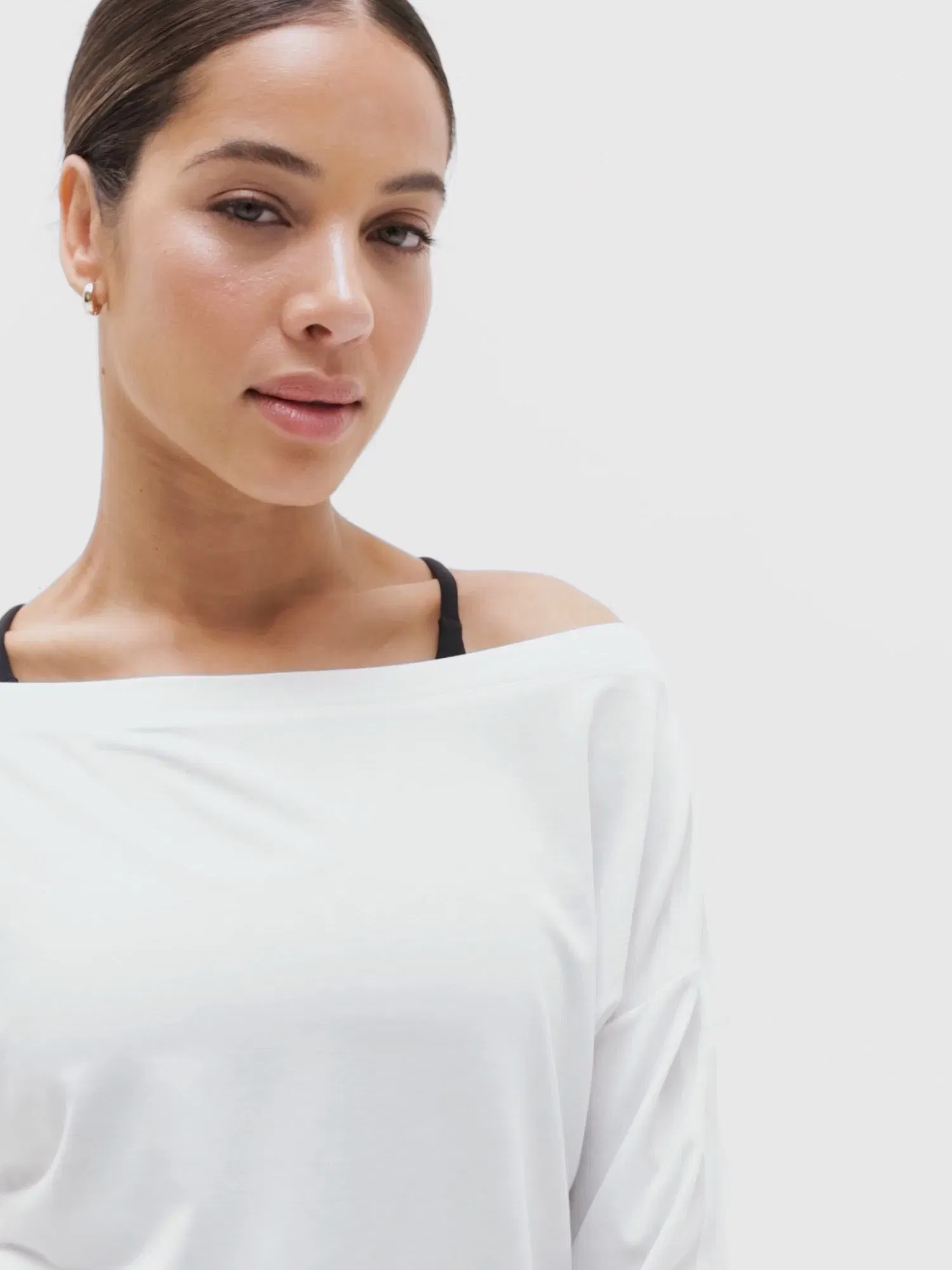 Athleta Move With Ease Off The Shoulder Top - White (Bright White)