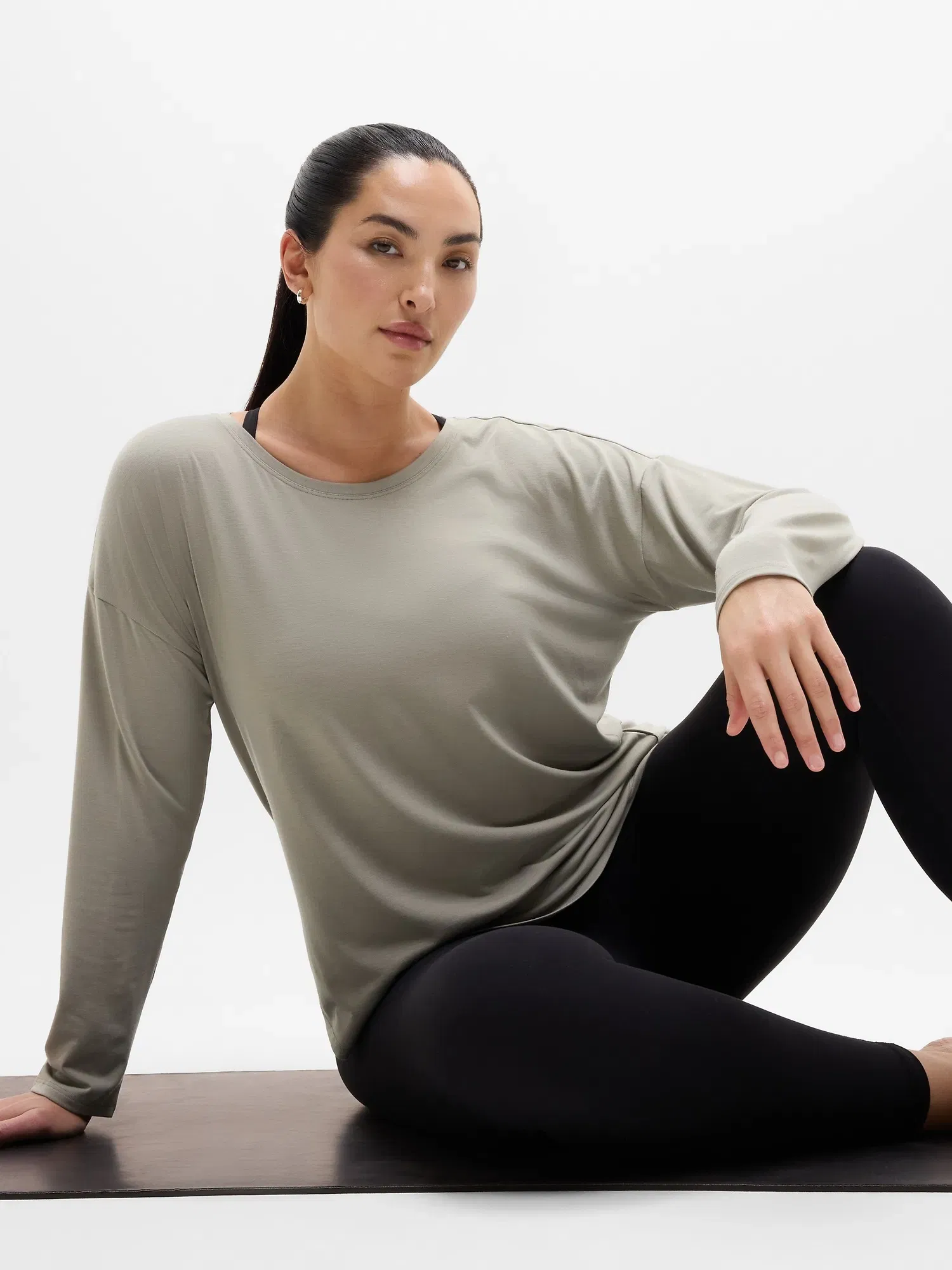 Athleta Move With Ease Top - Green (Willow)