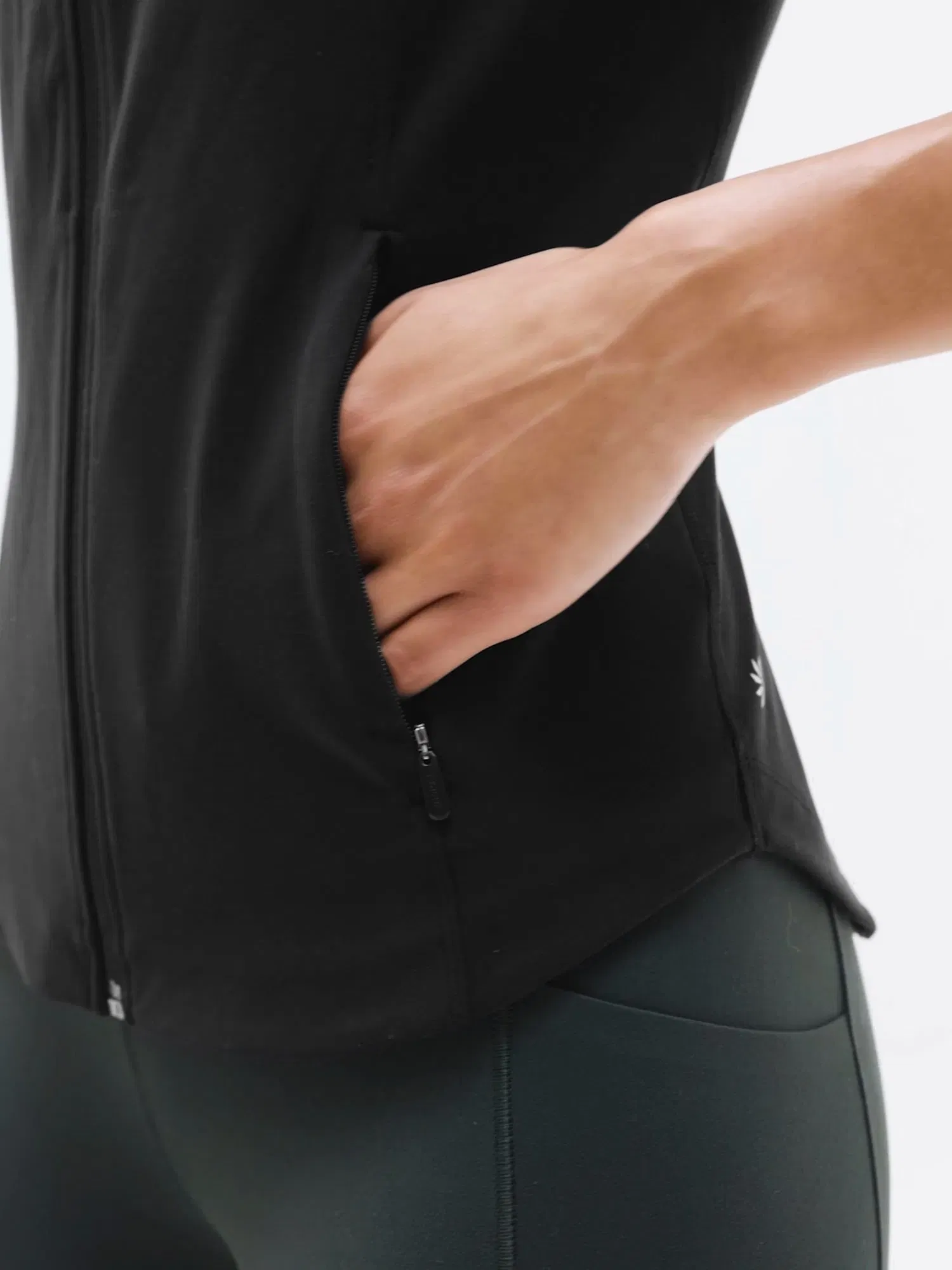 Athleta Salutation Jacket - Black (Black)