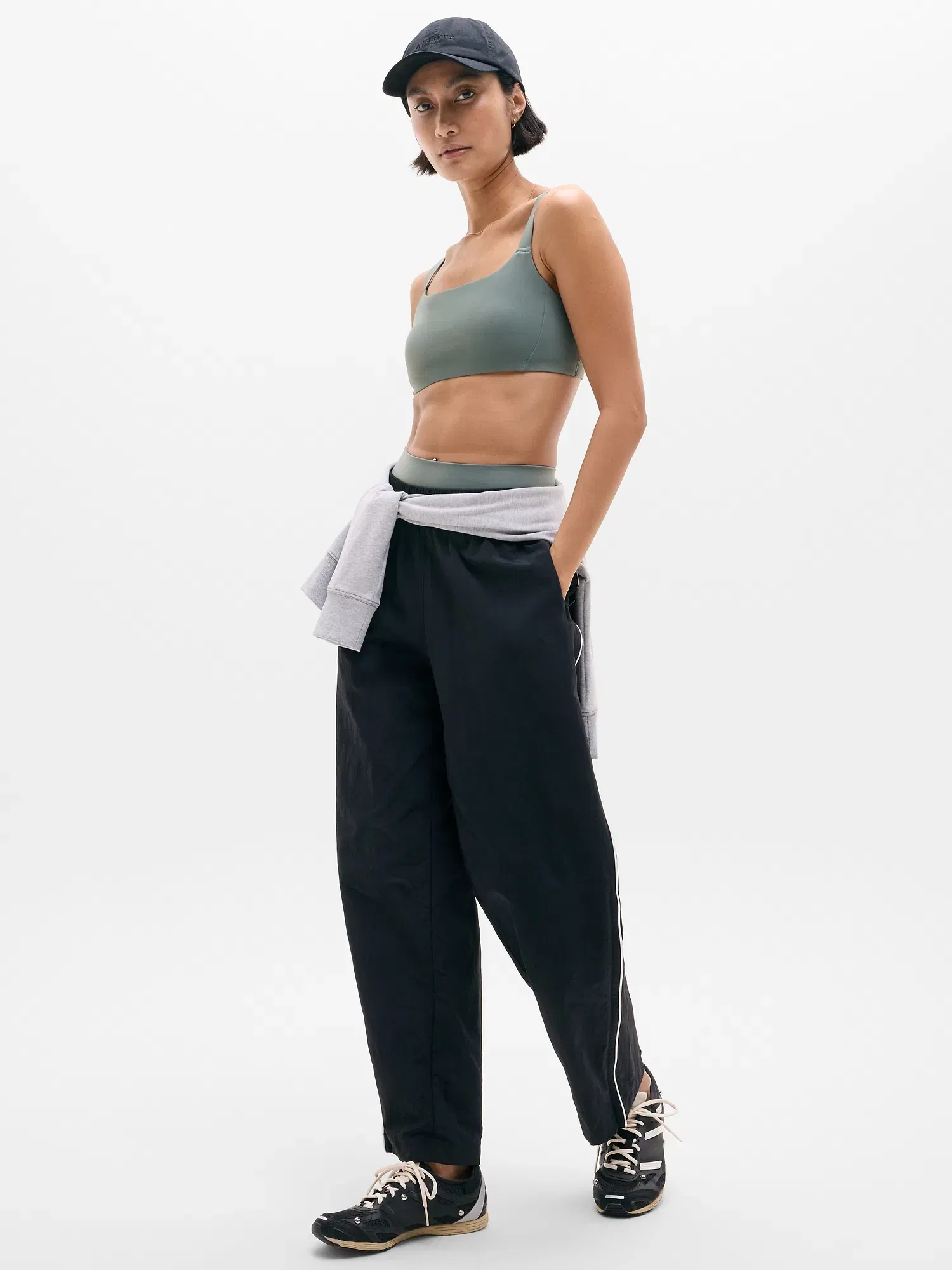 Athleta Reform Adjustable Sports Bra A-C - Green (Botanical) - 684673162