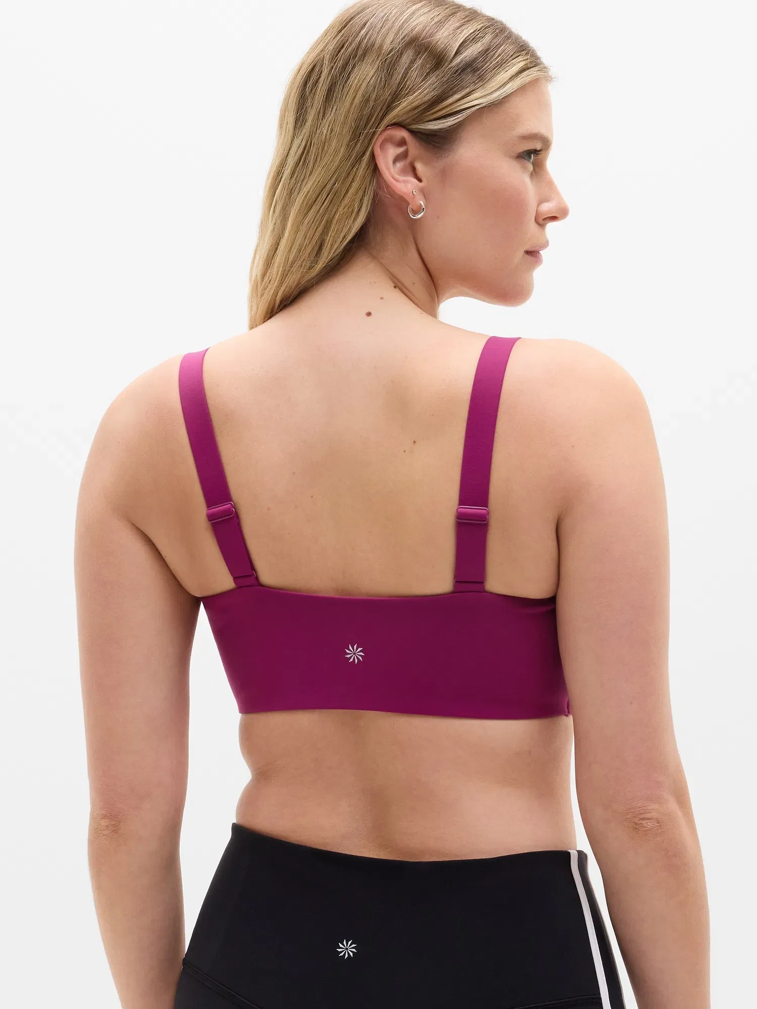Athleta Reform Adjustable Sports Bra A-C - Purple (Wildberry) - 769500102