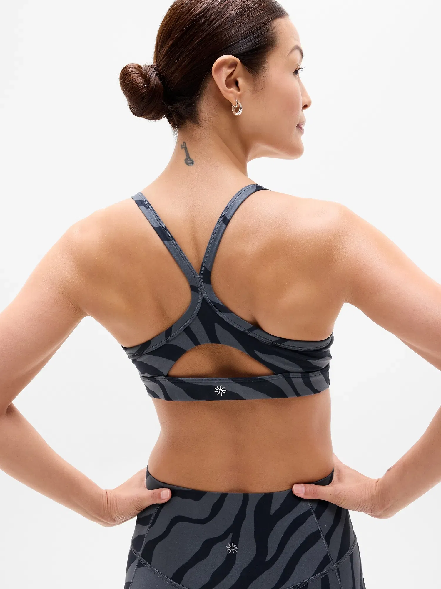 Athleta Vital Sports Bra A-C - Gray (Zebra Slate) - 862214002