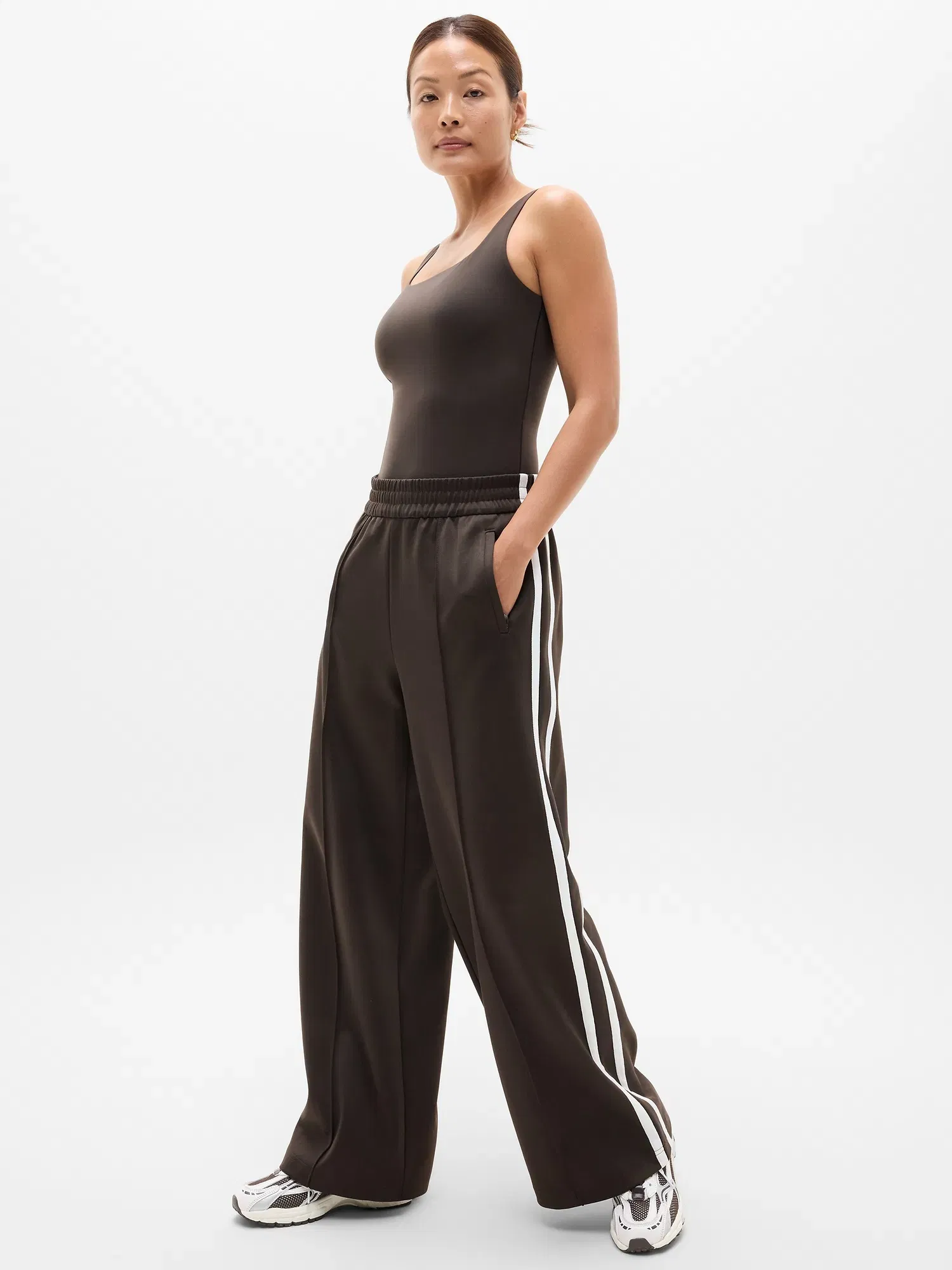 Athleta BodyMove Square Neck Bodysuit - Brown (Truffle)