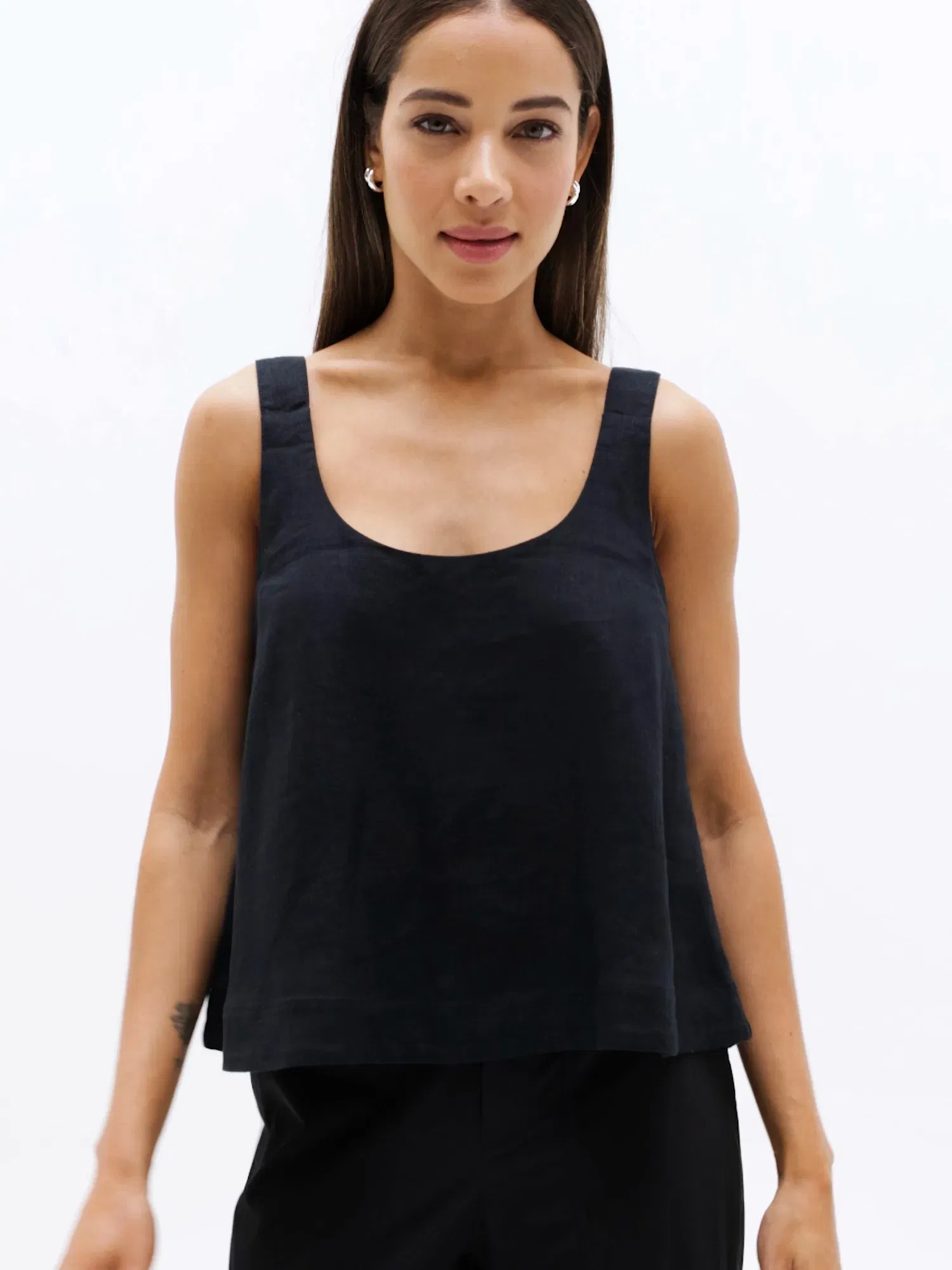 Athleta Retreat Linen Tank - Black (Black)