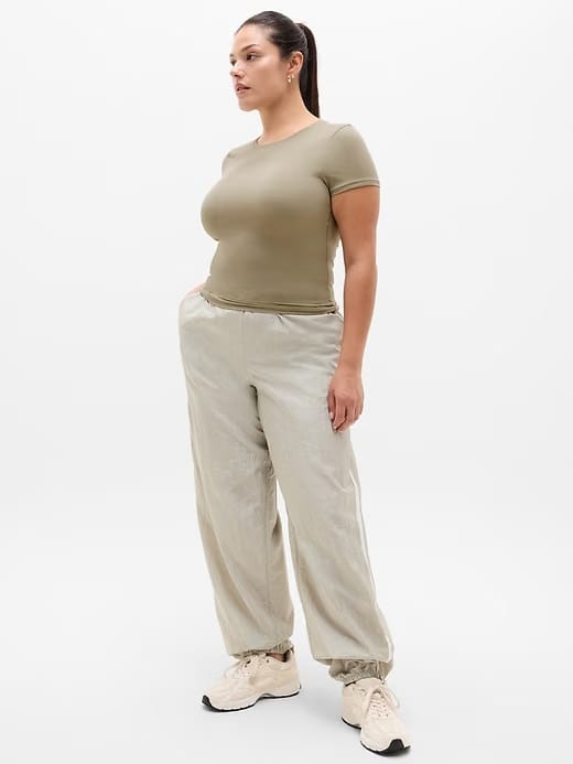 Athleta BodyMove Crew Neck T-Shirt - Green (Olive Branch)