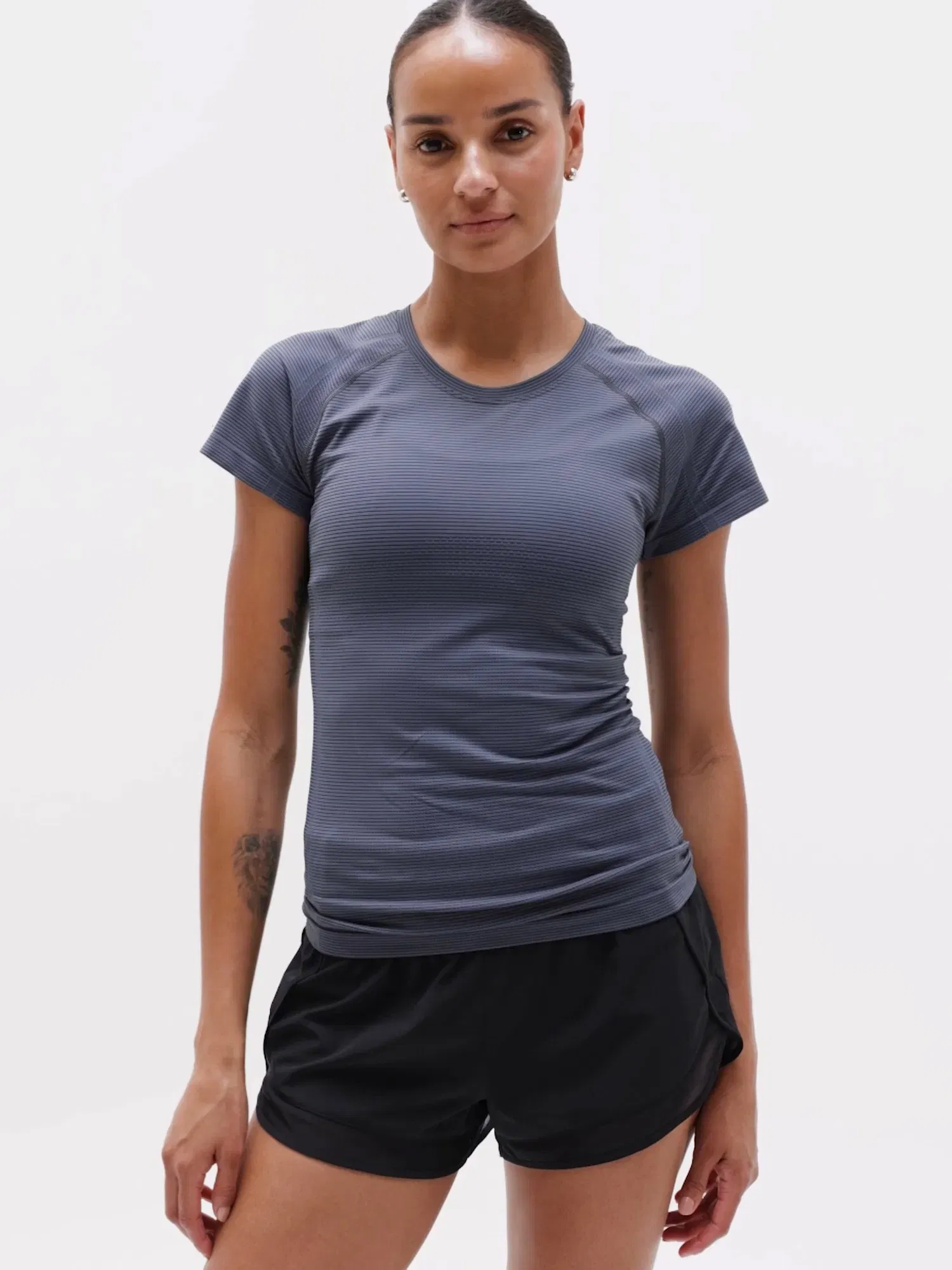 Athleta Momentum Flex T-Shirt - Gray (Slate Mini Stripe)