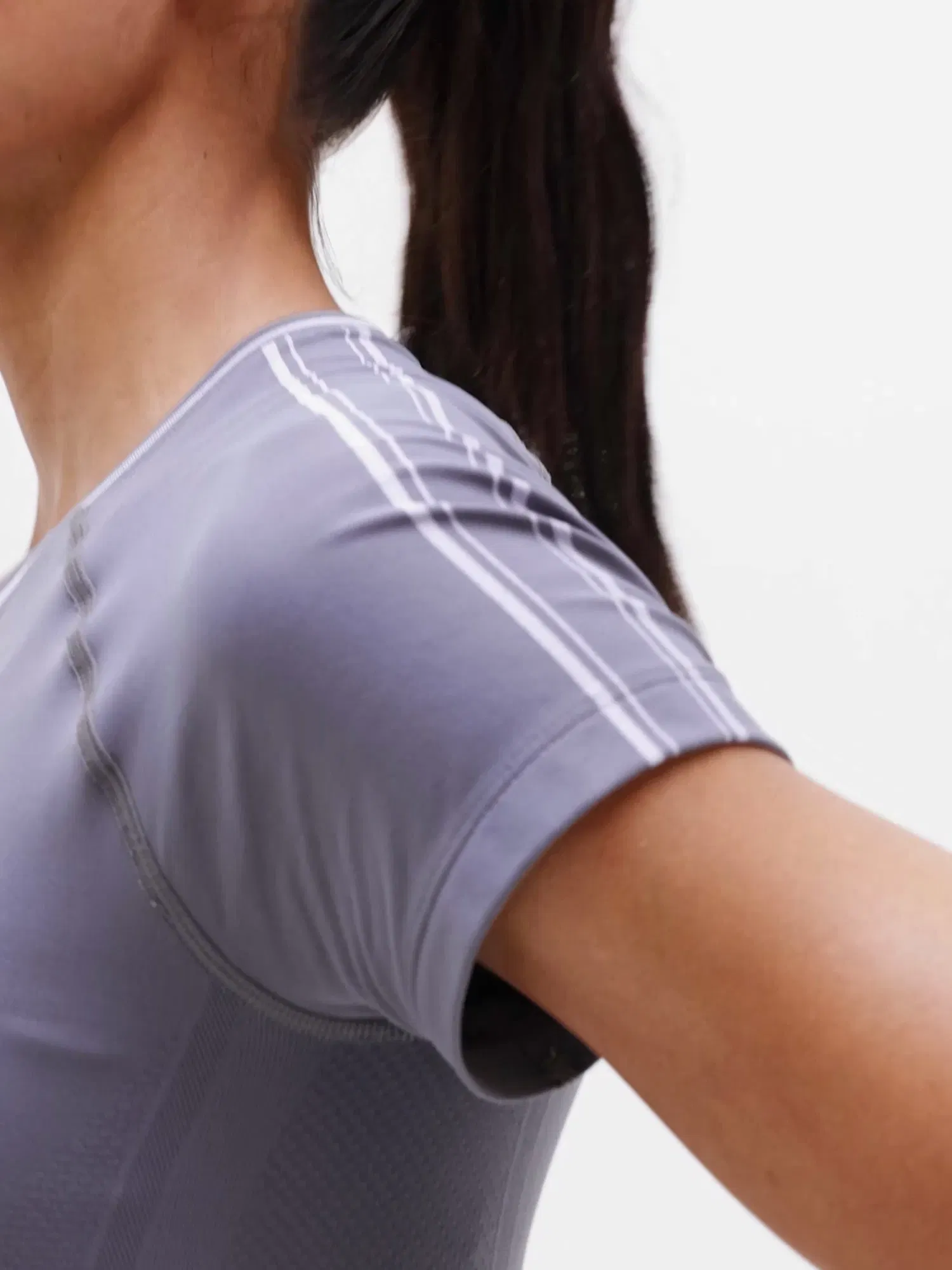 Athleta Momentum Flex T-Shirt - Gray (Slate/Dove)