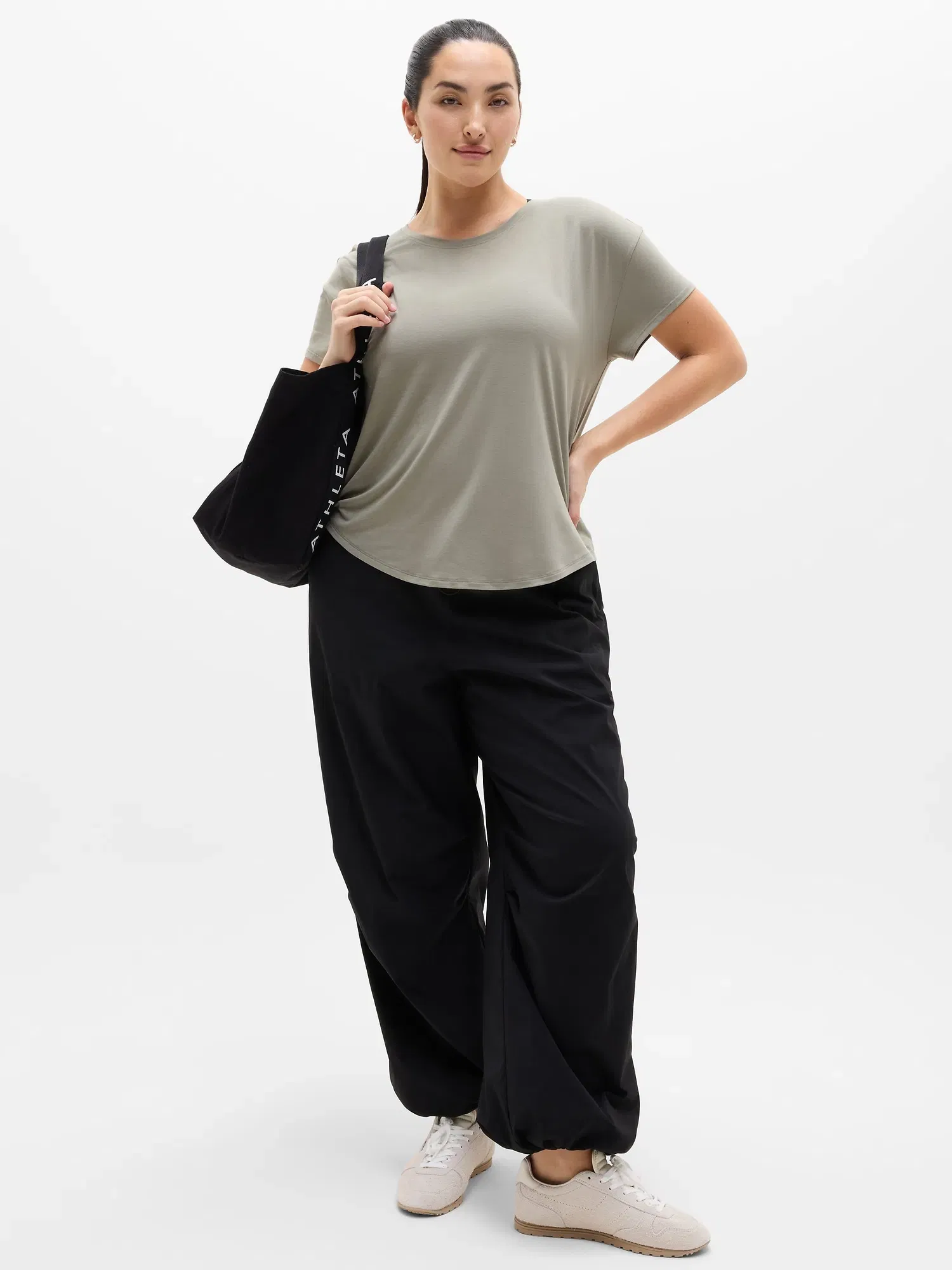 Athleta Move With Ease T-Shirt - Green (Willow)