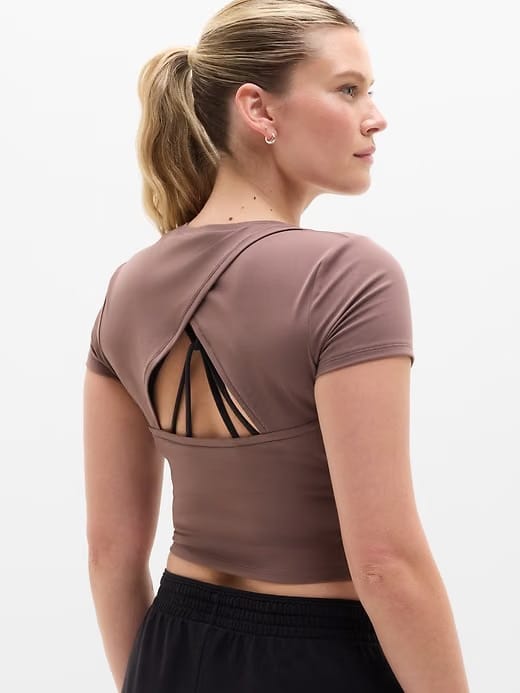 Athleta Transcend Open Back T-Shirt - Brown (Driftwood)