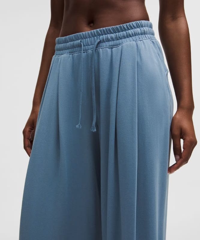 lululemon BeCalm High-Rise Pleated Extra-Wide Leg Pant *Updated Fabric - Black