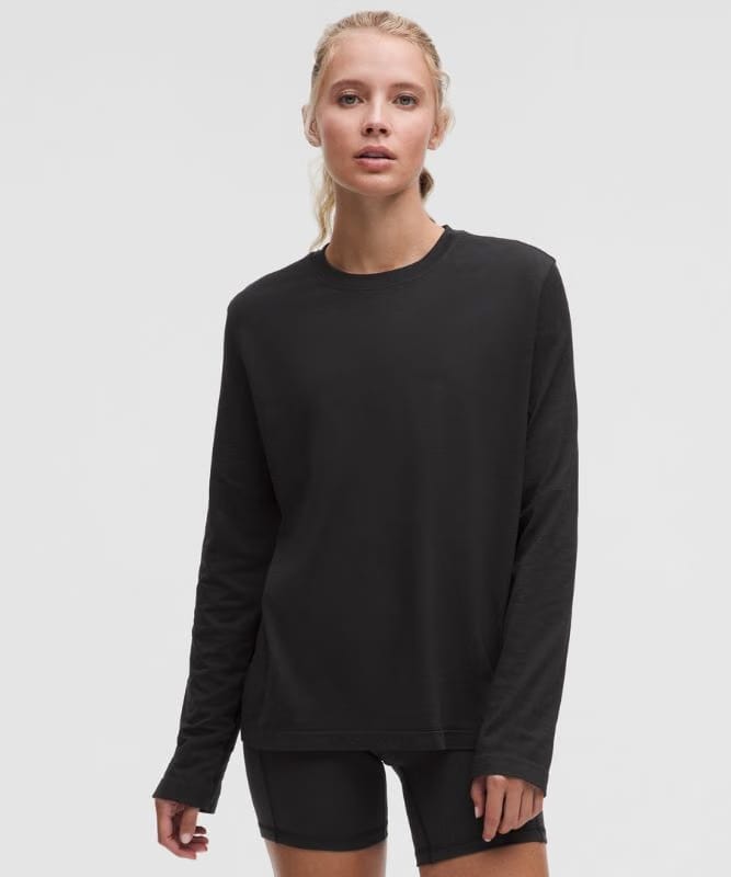 lululemon Swiftly Relaxed Long-Sleeve Shirt Hip Length *Updated Fit - Black/Black