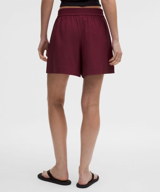 lululemon Breezily Mid-Rise Short 6" - Burgundy Bay