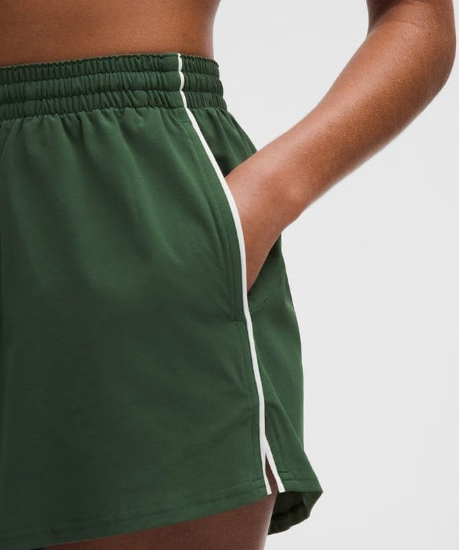 lululemon Court Rival High-Rise Short 3" - Ivy Grove/White