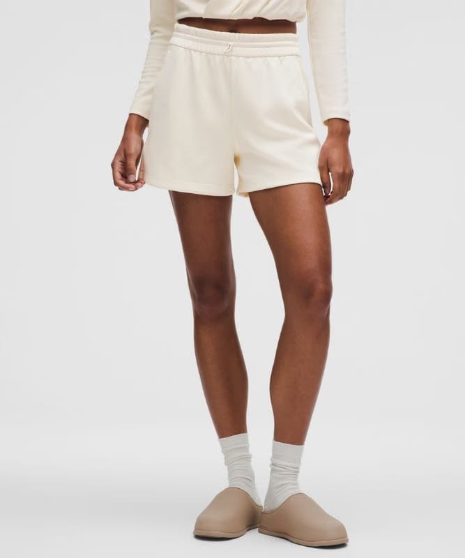 lululemon Softstreme High-Rise Short 4" - Light Ivory