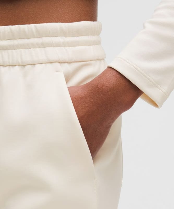 lululemon Softstreme High-Rise Short 4" - Light Ivory
