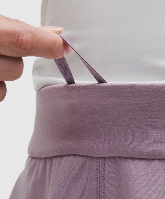 lululemon Softstreme High-Rise Short 4" - Lotus Lavender