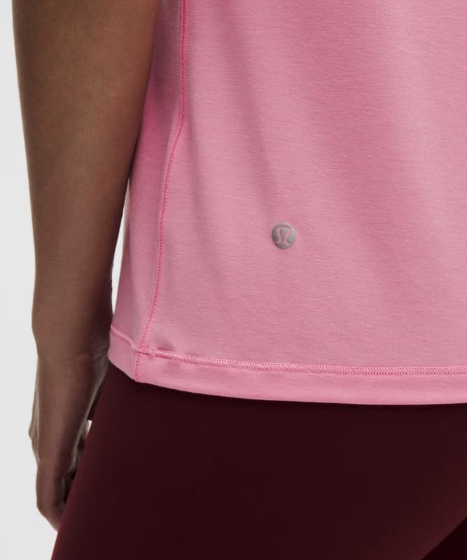 lululemon Jersey Training Muscle Tank Top Long *Wordmark - Candy Cloud