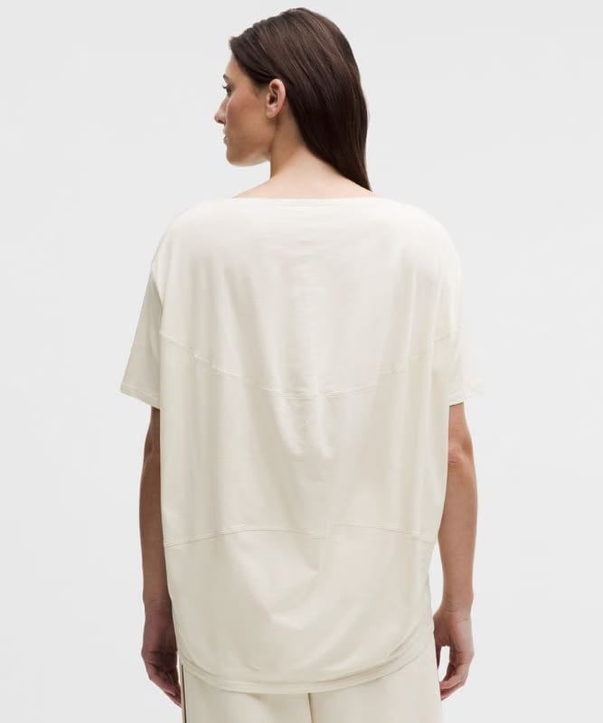 lululemon Back In Action Organic Cotton T-Shirt - Light Ivory