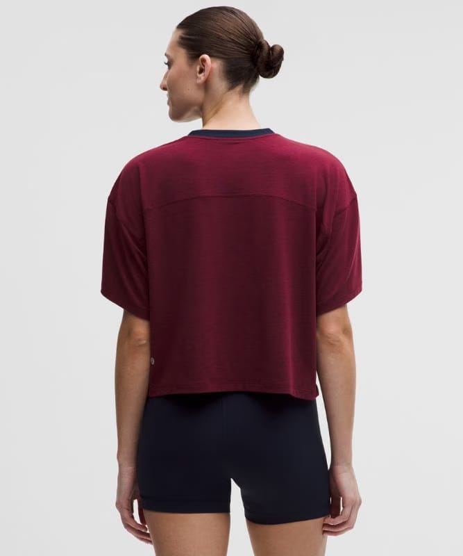 lululemon Jersey Training V-Neck T-Shirt - Burgundy Bay/True Navy