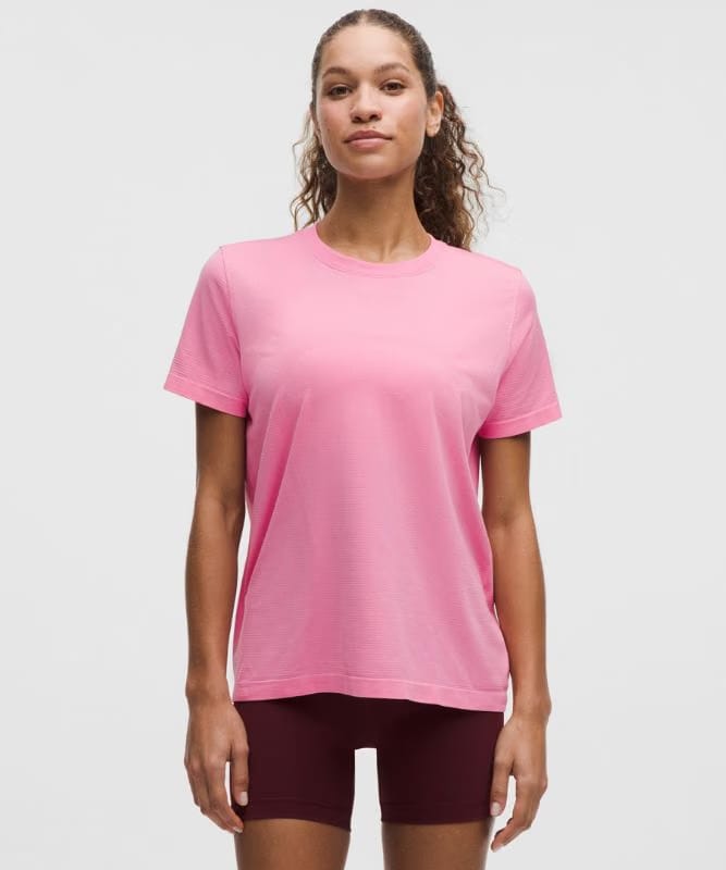 lululemon Swiftly Relaxed Short-Sleeve Shirt Hip Length *Updated Fit - Candy Cloud/Candy Cloud